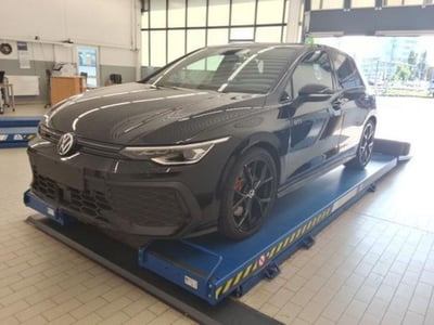 Volkswagen Golf 2.0 tsi GTI 265cv dsg del 2025 usata a Magenta