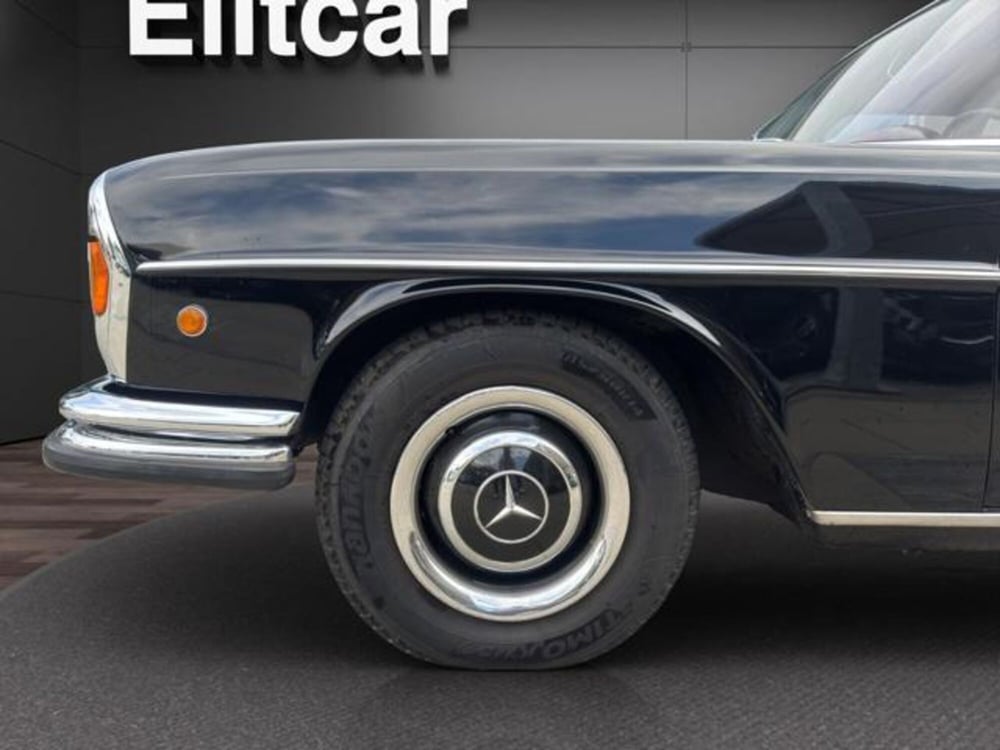 Mercedes-Benz 250 usata a Milano (13)