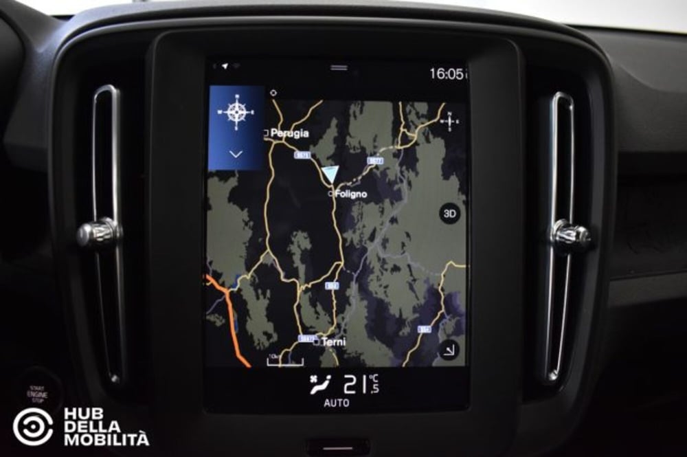 Volvo XC40 usata a Perugia (13)