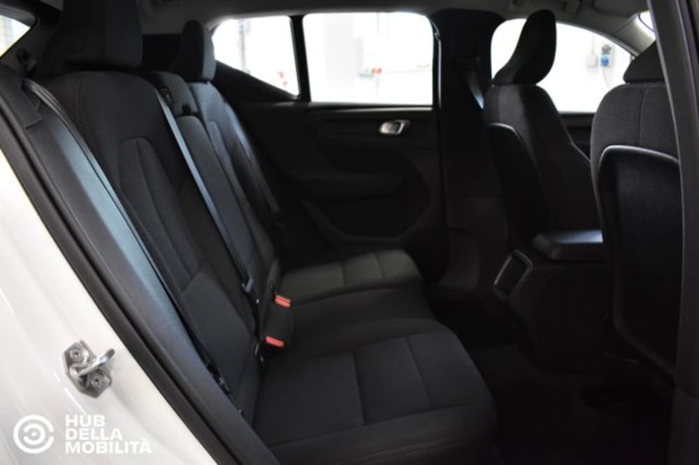 Volvo XC40 usata a Perugia (18)