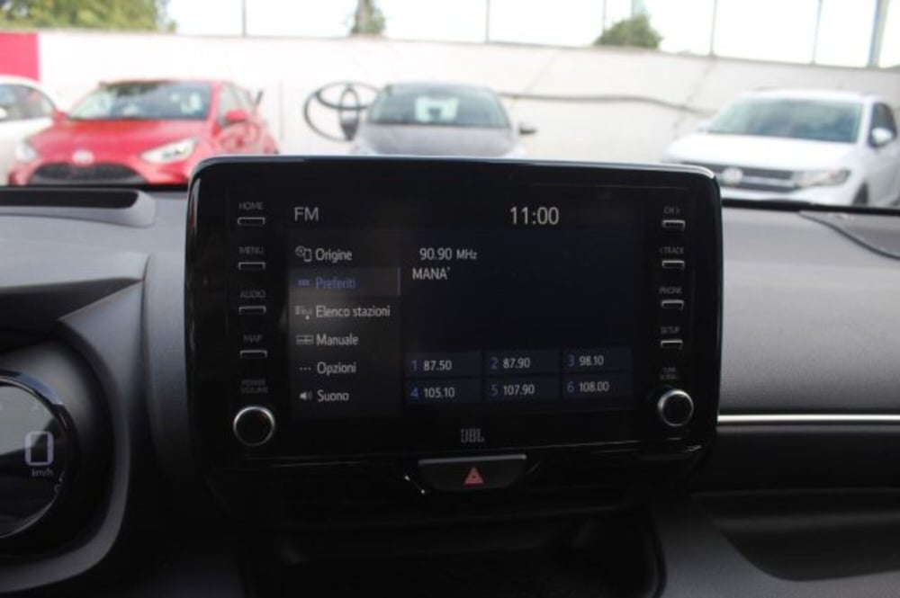 Toyota Yaris Cross usata a Roma (16)