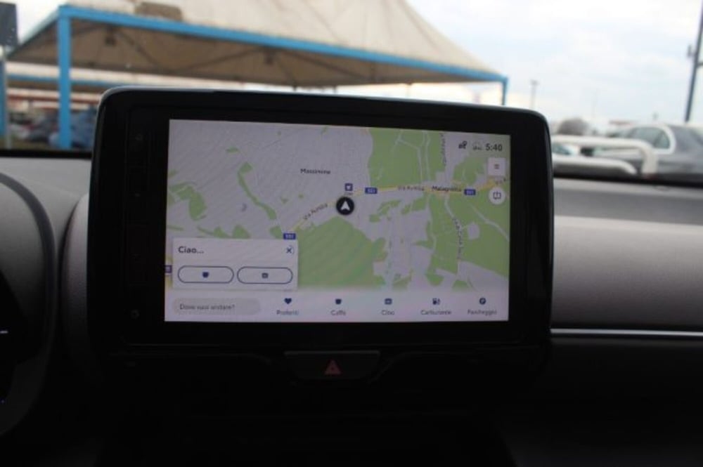 Toyota Yaris Cross usata a Roma (18)