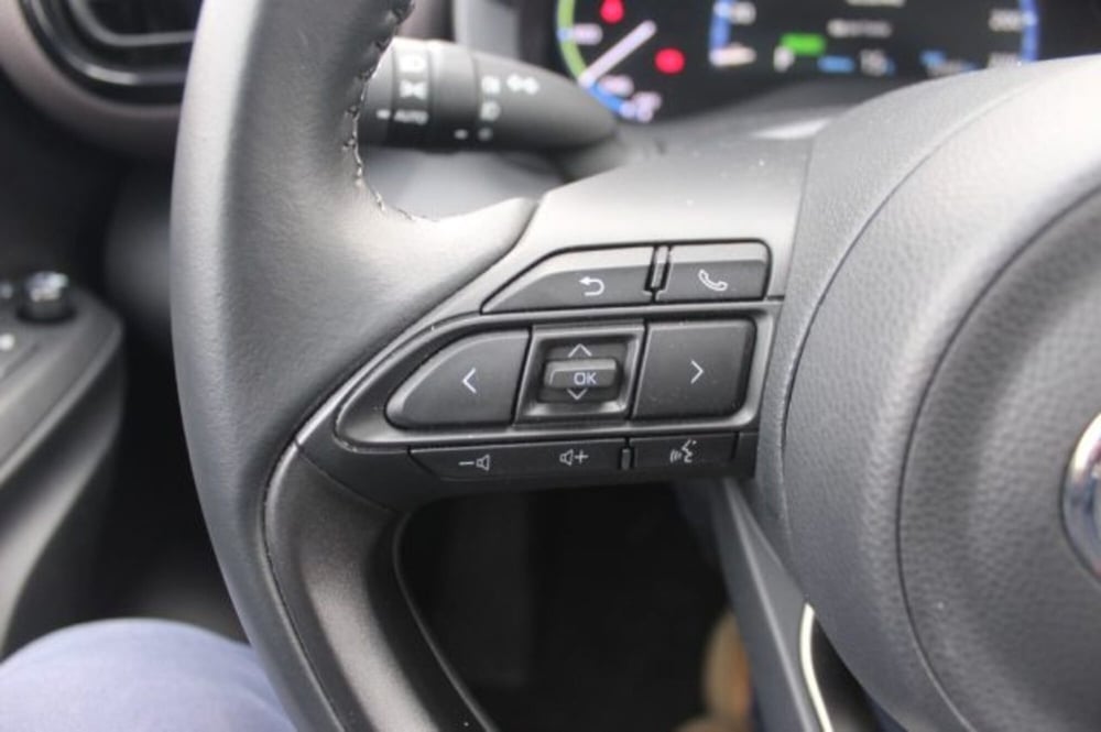 Toyota Yaris Cross usata a Roma (20)