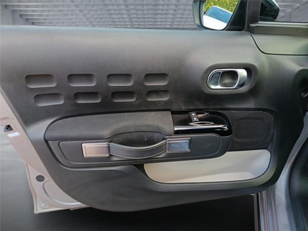Citroen C3 usata a Bari (9)