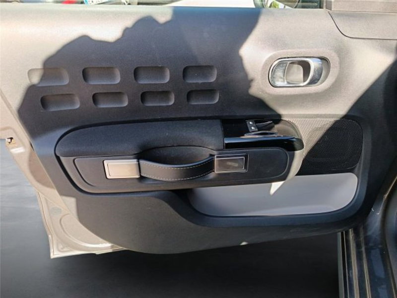 Citroen C3 usata a Bari (9)