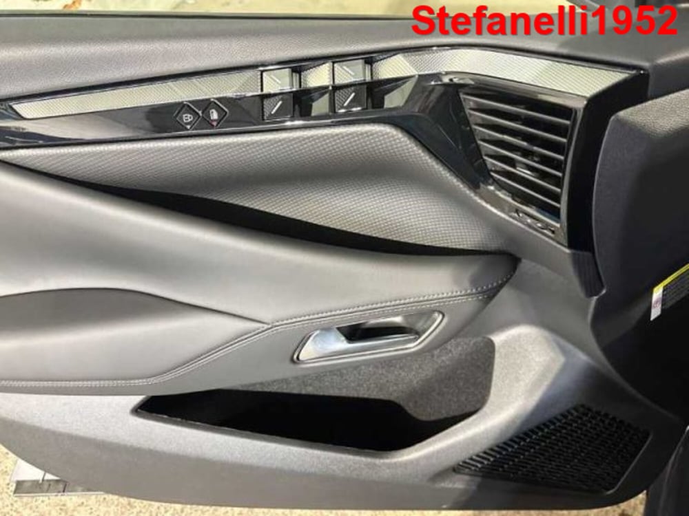 Ds DS 4 nuova a Bologna (10)
