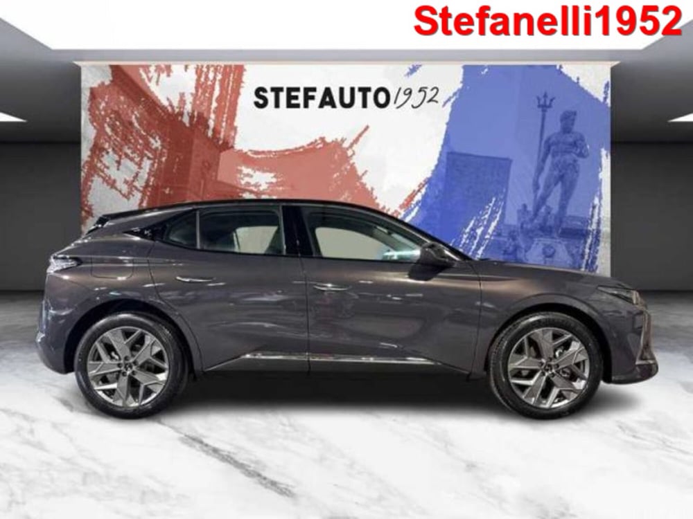 Ds DS 4 nuova a Bologna (2)