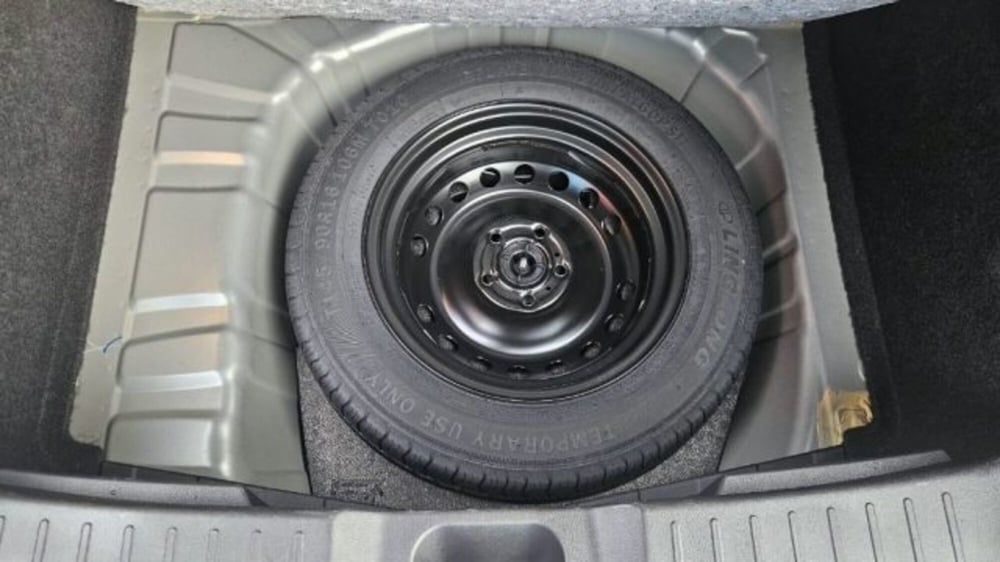 Nissan Juke usata a Lucca (10)