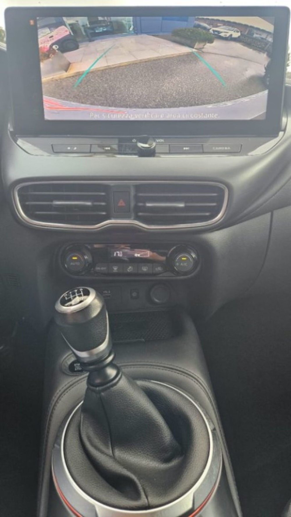 Nissan Juke usata a Lucca (9)