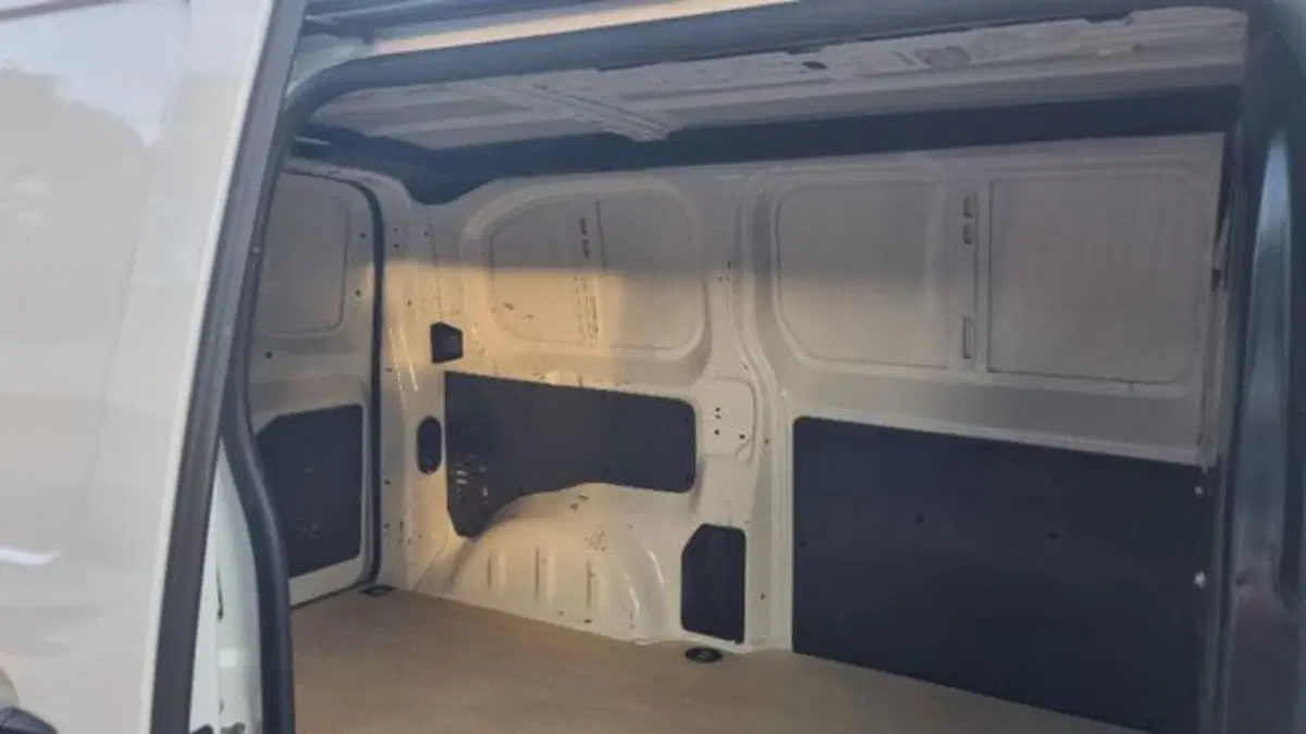 Opel Vivaro Furgone usata a Savona (16)
