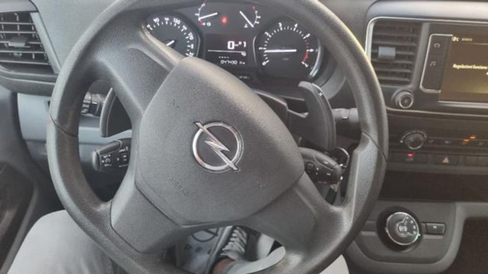 Opel Vivaro Furgone usata a Savona (6)