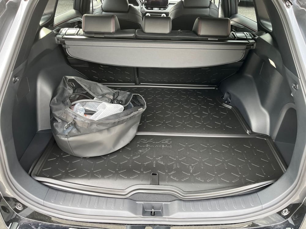 Toyota Rav4 nuova a Lecco (12)