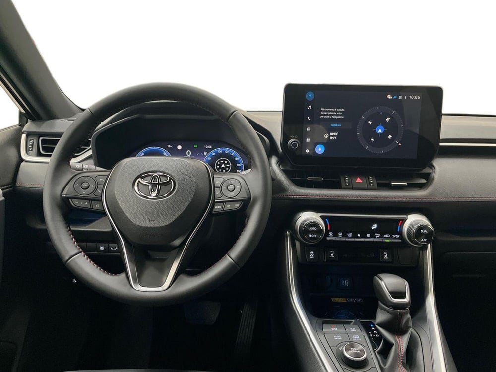 Toyota Rav4 nuova a Lecco (8)