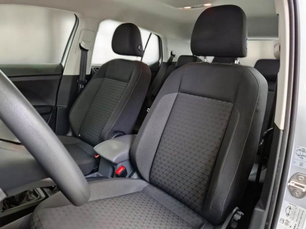 Volkswagen T-Cross usata a Salerno (11)