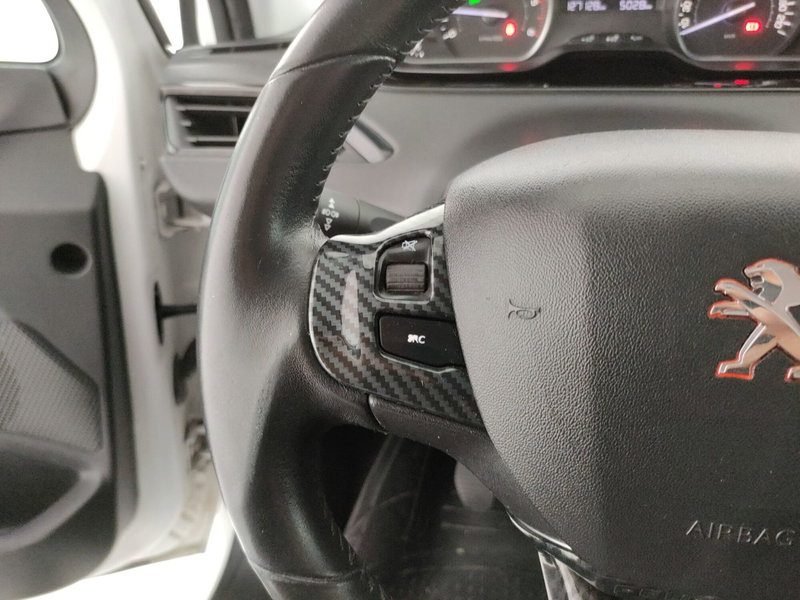 Peugeot 208 usata a Caserta (20)