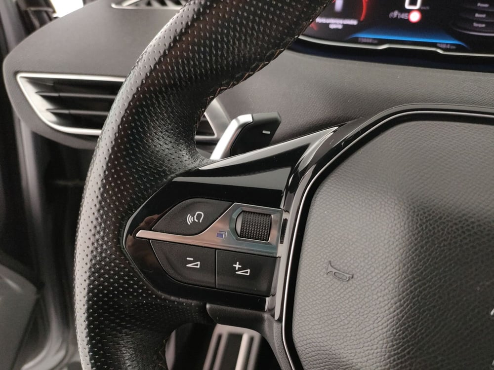 Peugeot 3008 usata a Caserta (16)