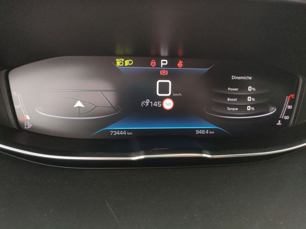 Peugeot 3008 usata a Caserta (19)