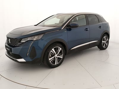 Peugeot 3008 Hybrid 225 e-EAT8 Allure Pack del 2022 usata a Teverola