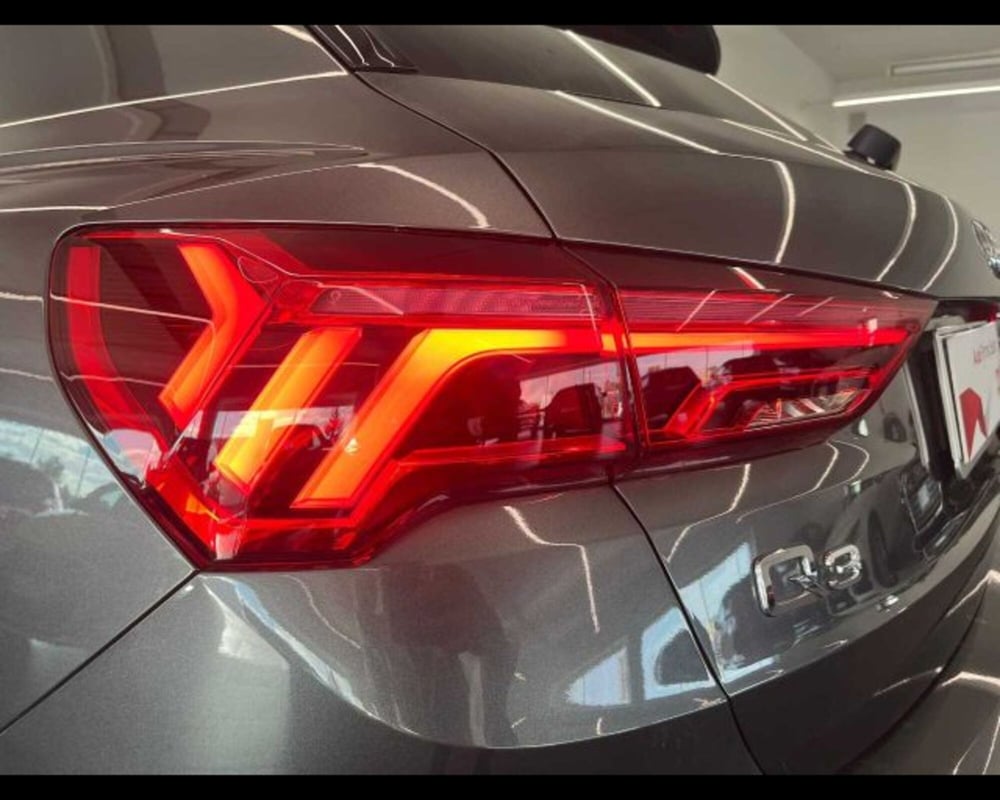 Audi Q3 Sportback usata a Bologna (11)
