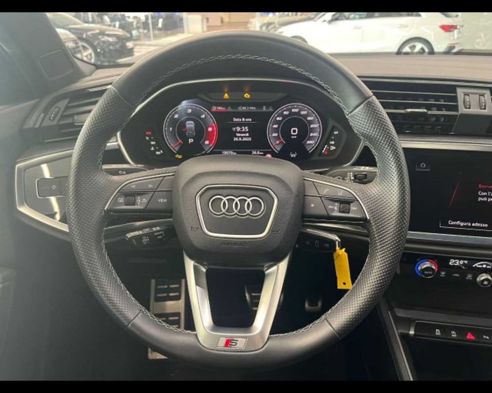 Audi Q3 Sportback usata a Bologna (14)