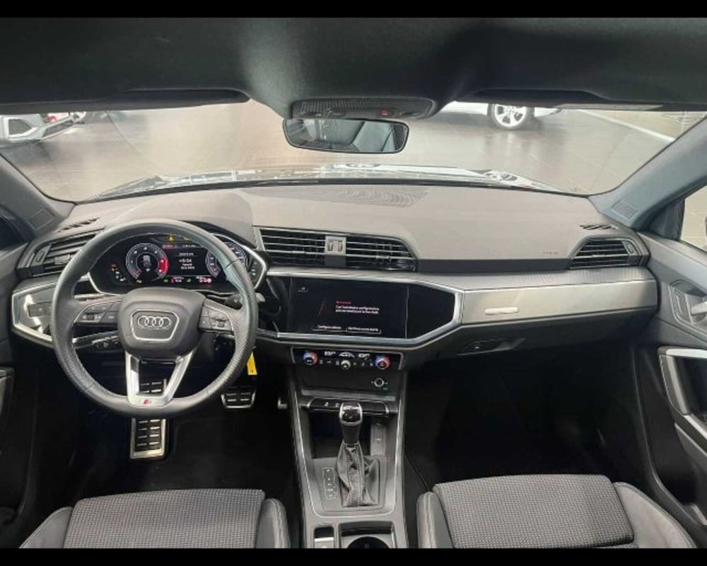Audi Q3 Sportback usata a Bologna (9)