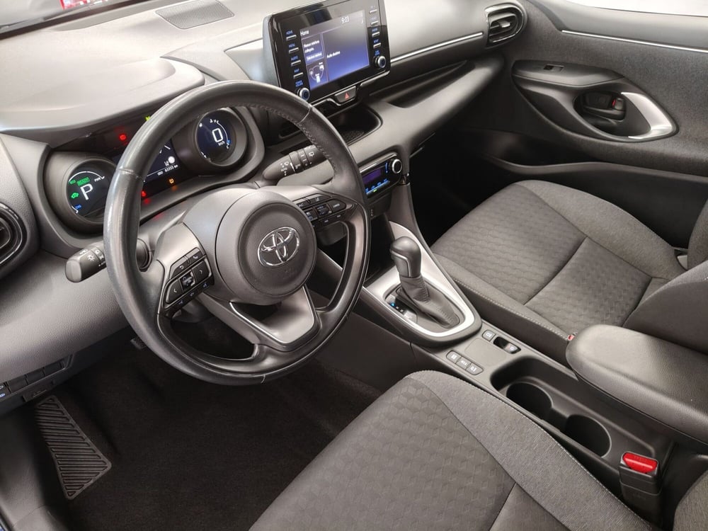 Toyota Yaris usata a Roma (12)
