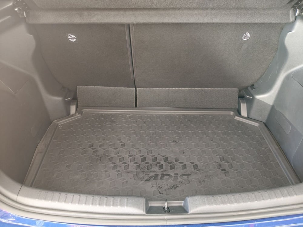 Toyota Yaris usata a Roma (13)