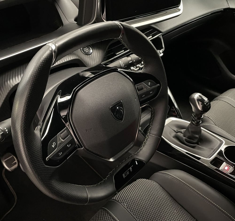 Peugeot 208 usata a Novara (16)