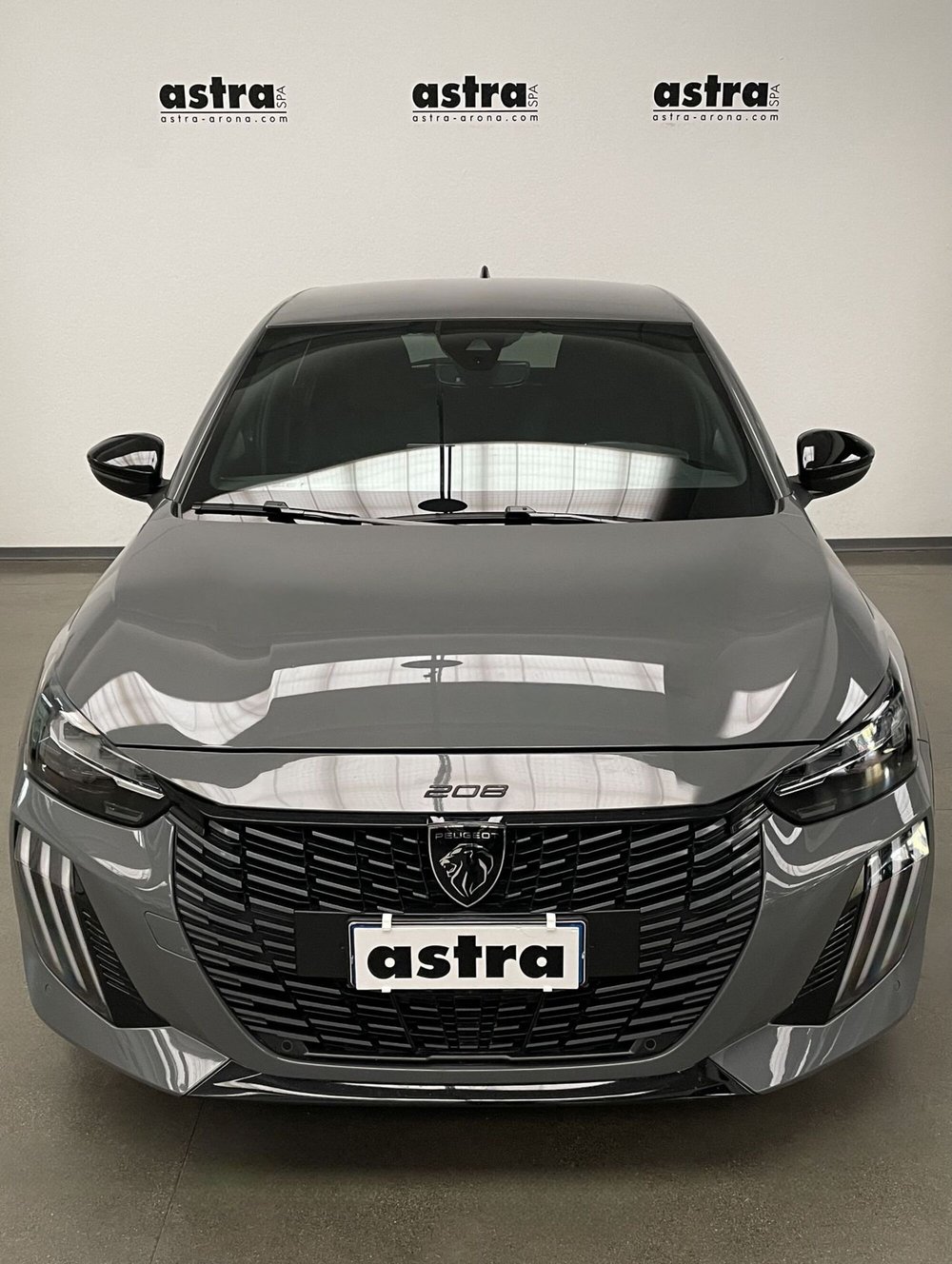Peugeot 208 usata a Novara (2)