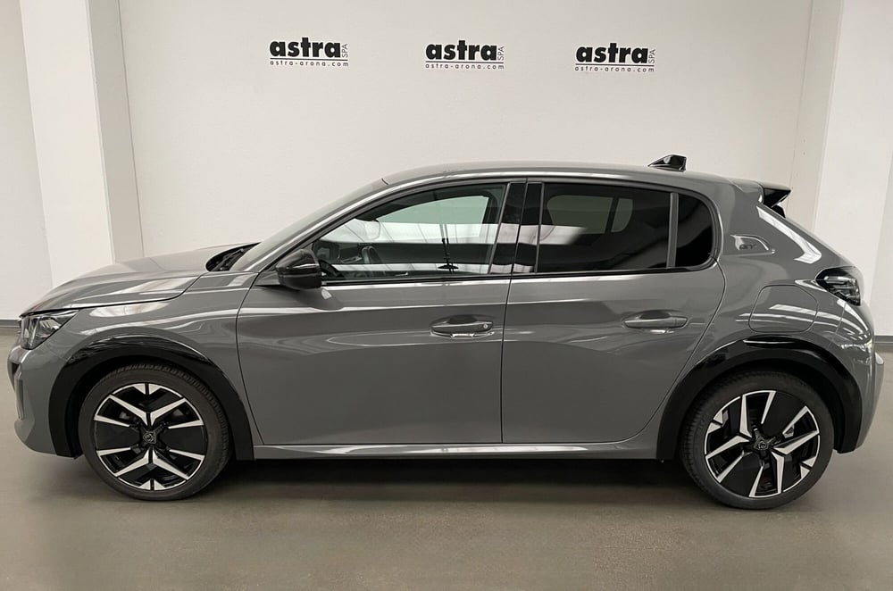 Peugeot 208 usata a Novara (6)