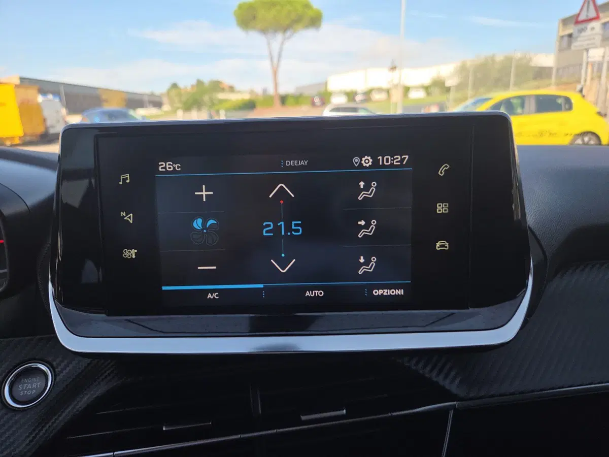 Peugeot 2008 usata a Firenze (11)