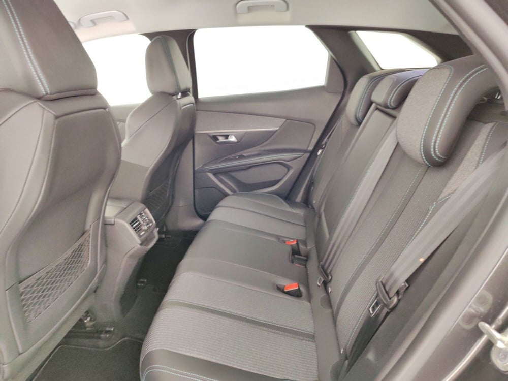 Peugeot 3008 usata a Massa-Carrara (10)