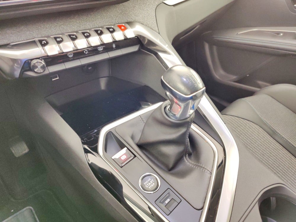 Peugeot 3008 usata a Massa-Carrara (11)