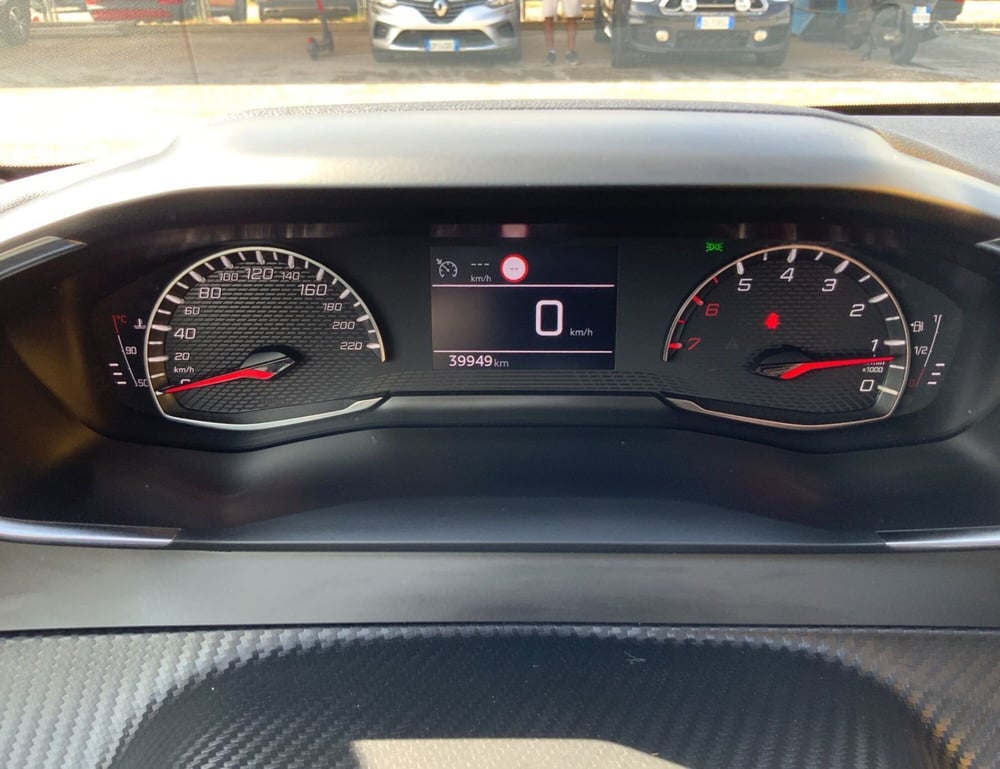 Peugeot 208 usata a Perugia (6)