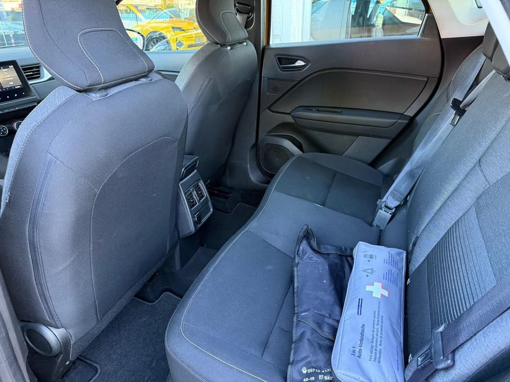 Renault Captur usata a Rimini (7)