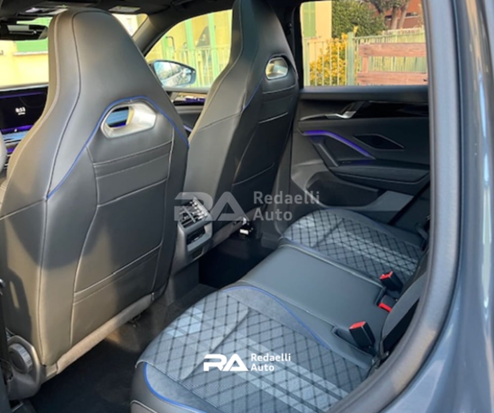 Volkswagen Tiguan nuova a Lecco (7)