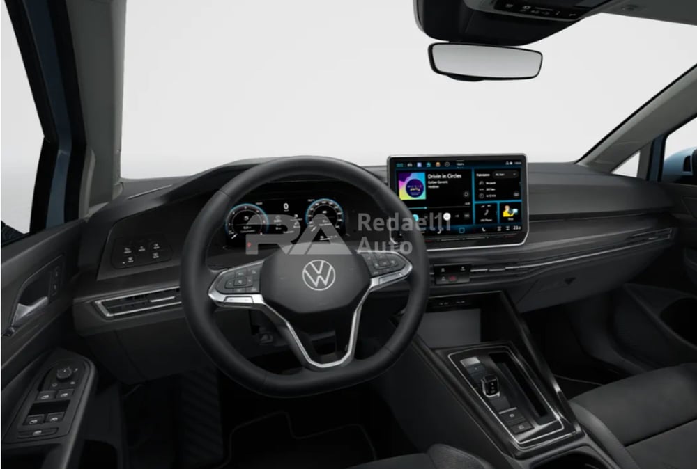Volkswagen Golf nuova a Lecco (5)