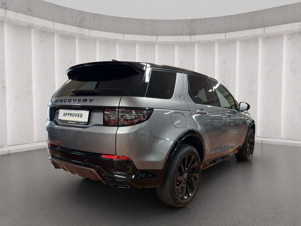 Land Rover Discovery Sport usata a Milano (2)