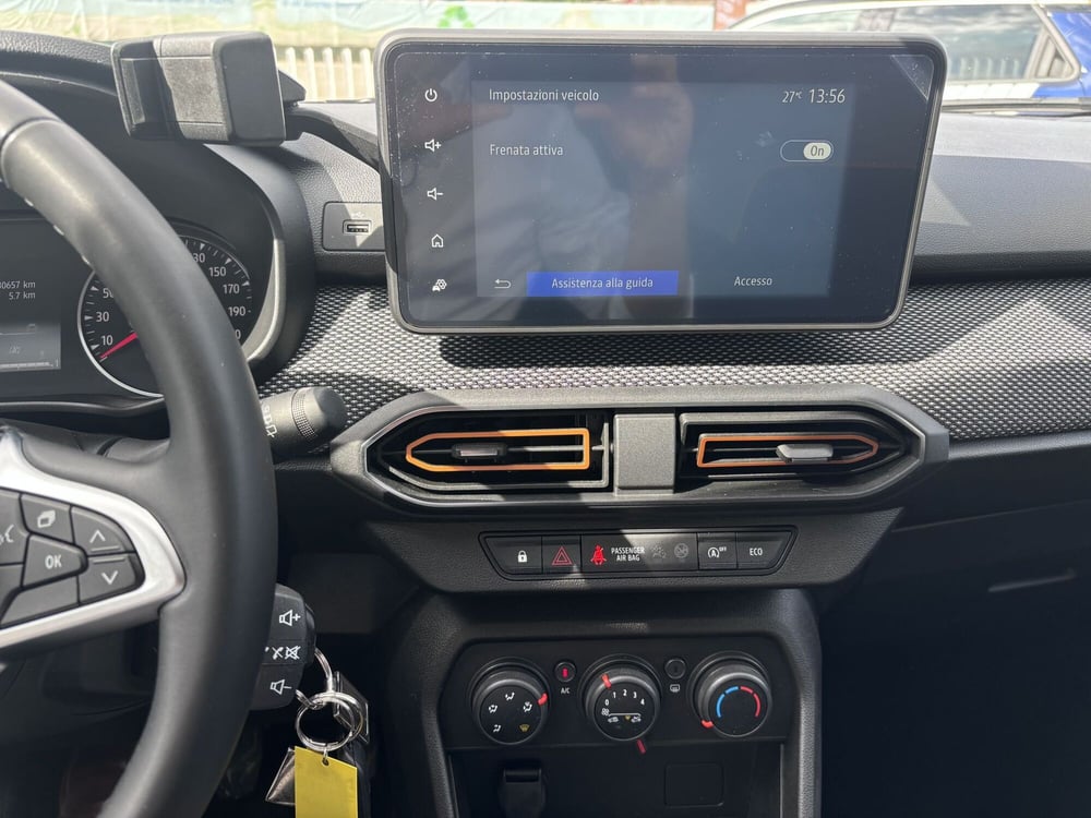 Dacia Sandero usata a Ancona (17)