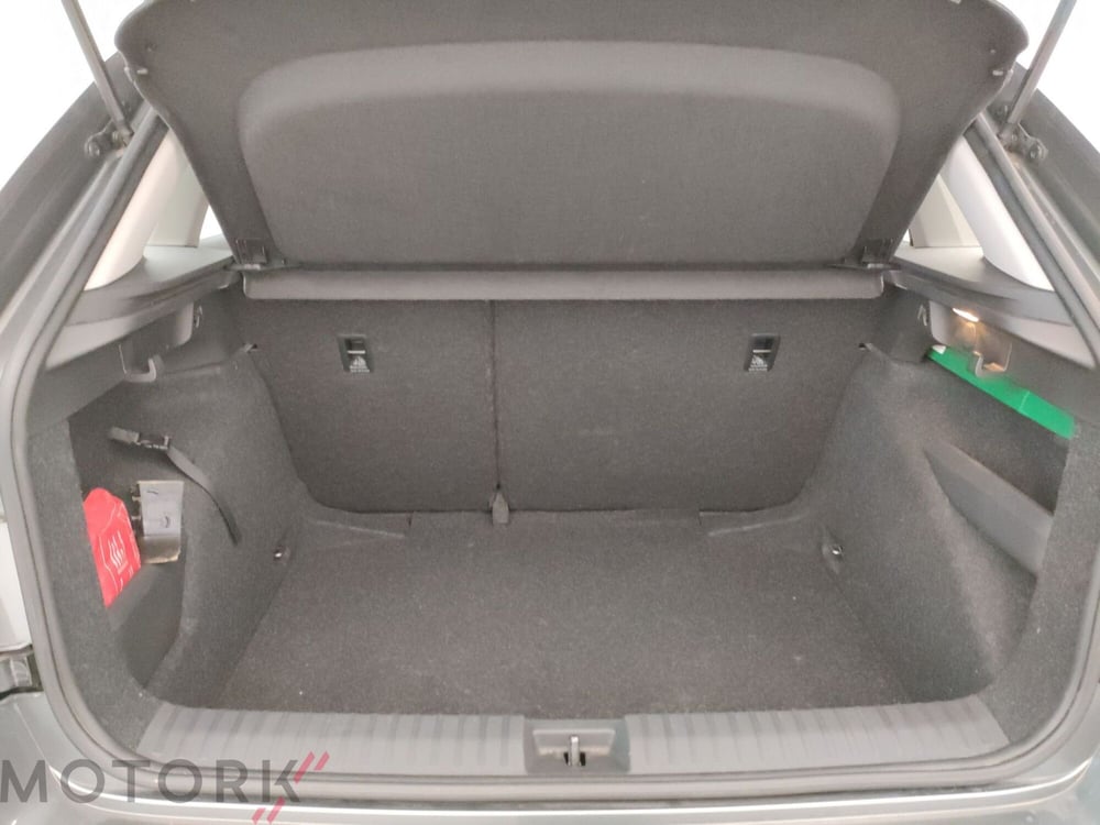 Skoda Kamiq usata a Varese (10)