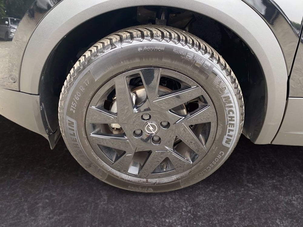 Opel Mokka usata a Milano (16)