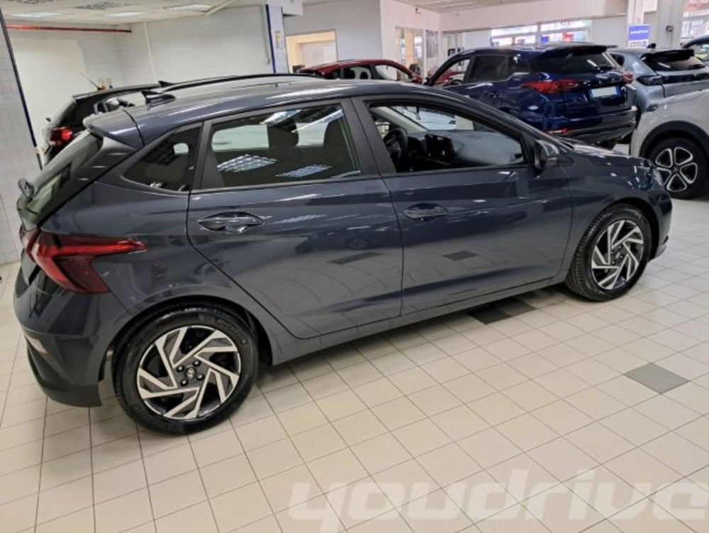 Hyundai i20 usata a Napoli (3)