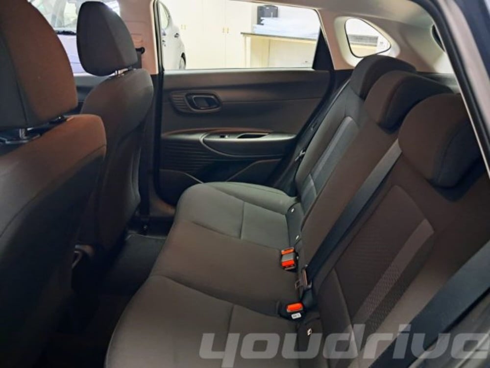 Hyundai i20 usata a Napoli (9)