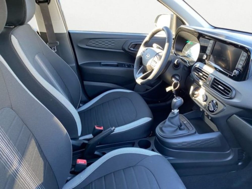 Hyundai i10 nuova a Padova (14)