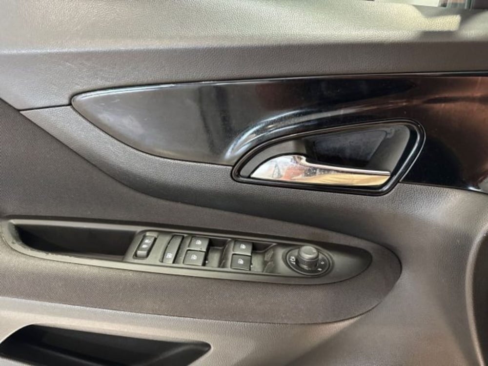 Opel Mokka usata a Ancona (13)