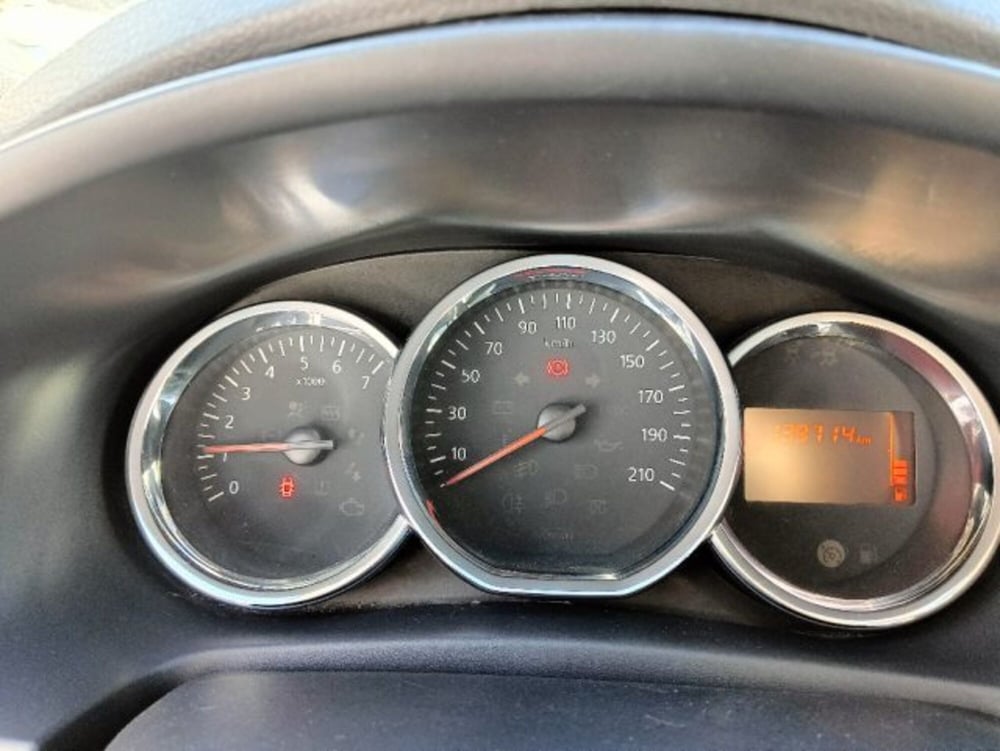 Dacia Sandero usata a Brescia (8)