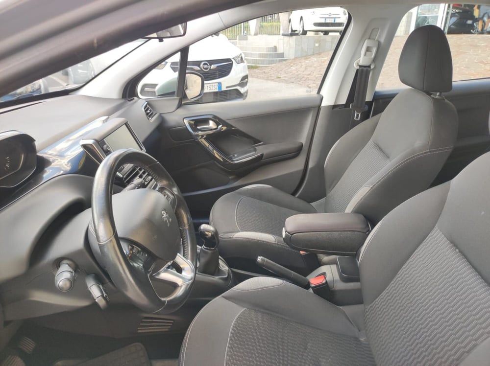 Peugeot 208 usata a Salerno (12)