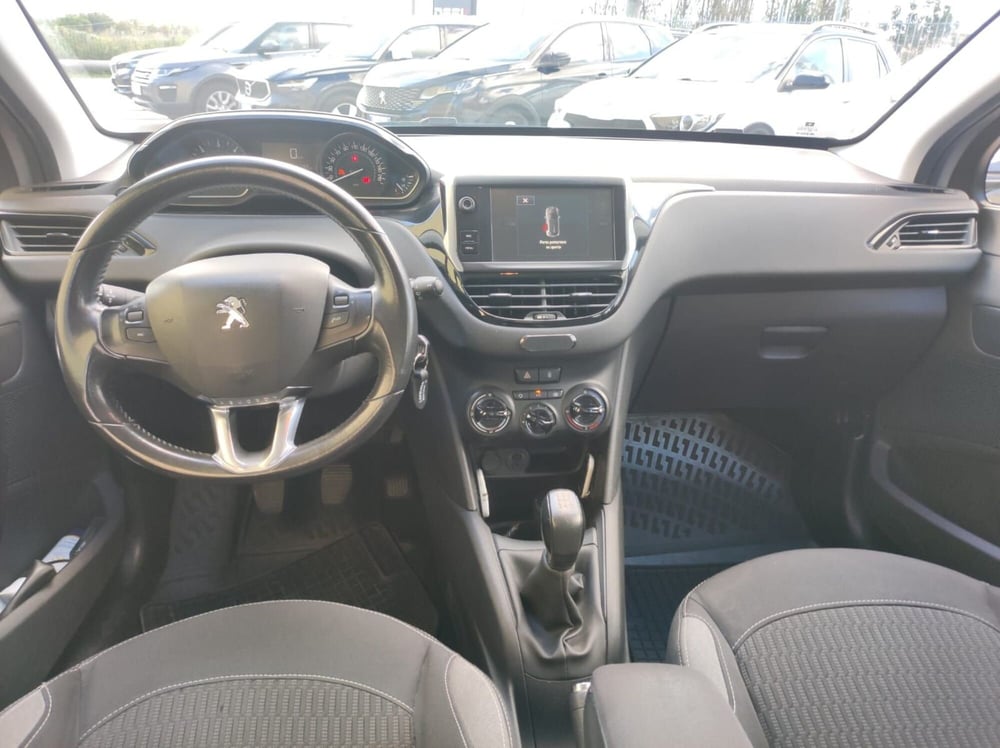 Peugeot 208 usata a Salerno (14)
