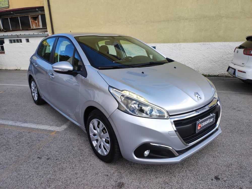 Peugeot 208 usata a Salerno (4)