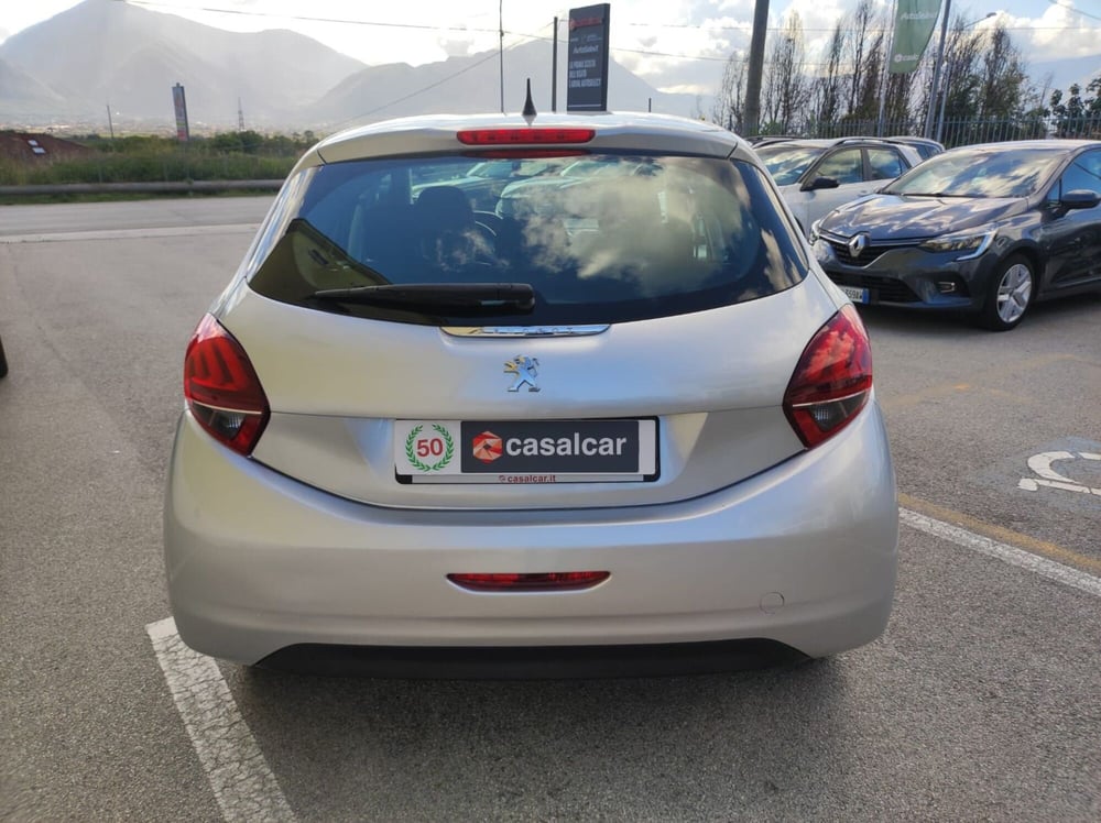 Peugeot 208 usata a Salerno (9)